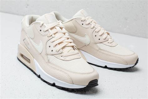 nike schuhe cremefarben|Cream Nikes Sneakers .